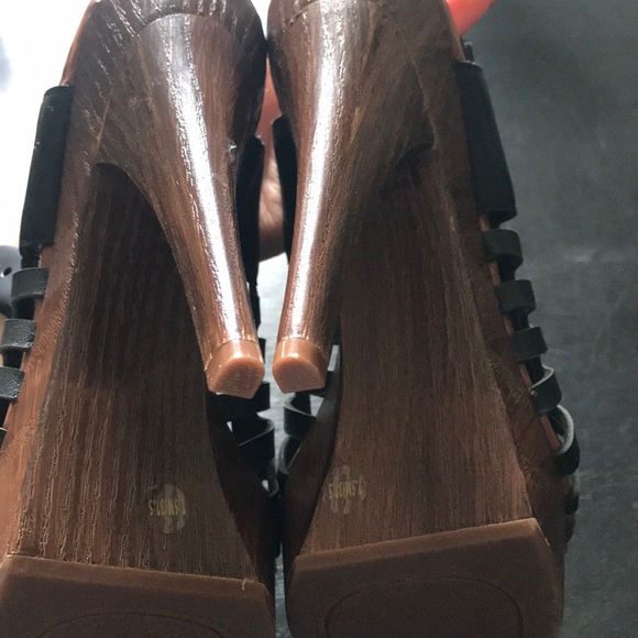 Jessica Simpson Stilettos 👠 - Picture 7 of 10